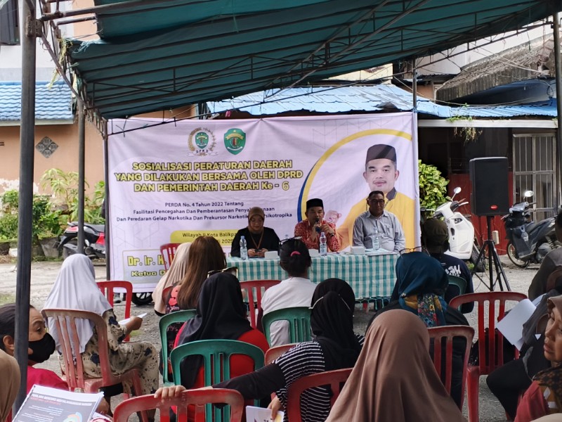 Ketua DPRD Kaltim Sosper di Balikpapan Barat, Edukasi Warga soal Bahaya Narkoba