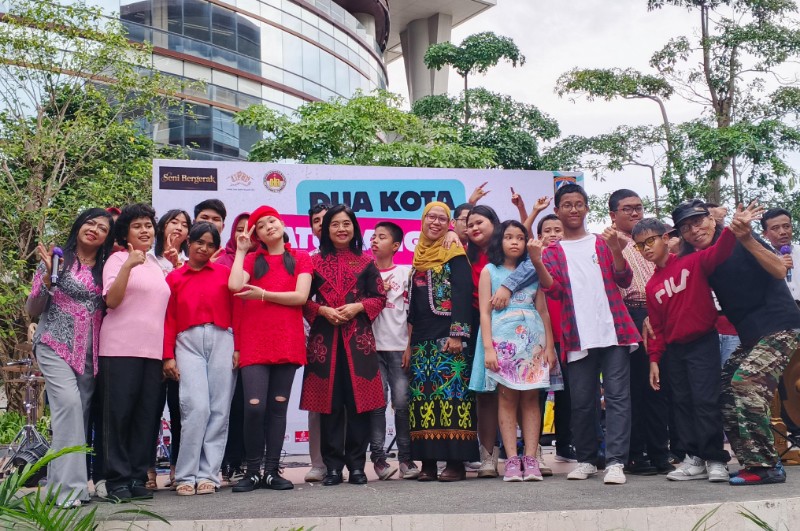 Disparpora Apresiasi Semangat Seniman Balikpapan–Palu dalam Gelaran Dua Kota Satu Panggung