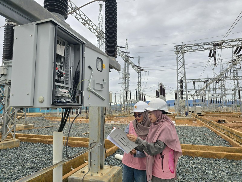 Inspiring Srikandi PLN UIP KLT Gaungkan Semangat Grow, Glow, and Go Beyond