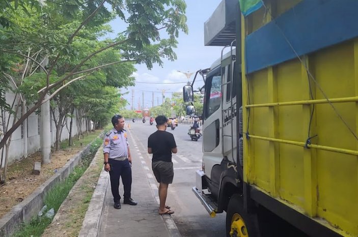 Terminal Angkutan Barang Km 13, Dukung Penataan Lalu Lintas Truk